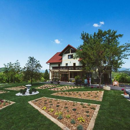 Adventure Farm Bed & Breakfast Store Екстериор снимка